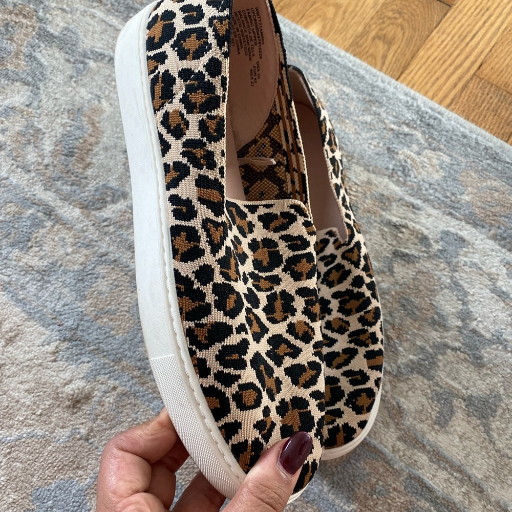 Time and Tru leopard slide sneakers — worn once, fits like an 11